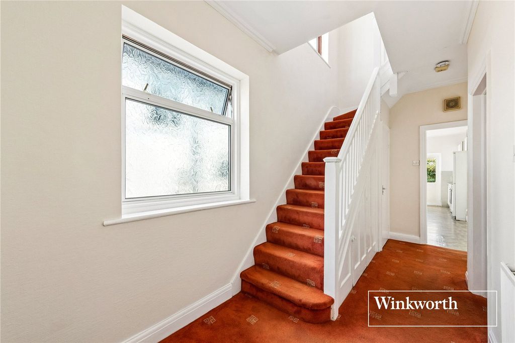 Property photo 2 of 14 Picture No. 03