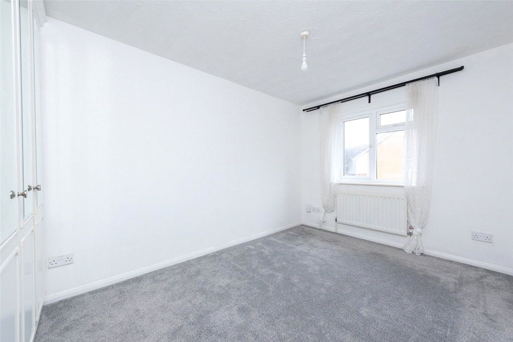 Property photo 3 of 14 Picture No. 06