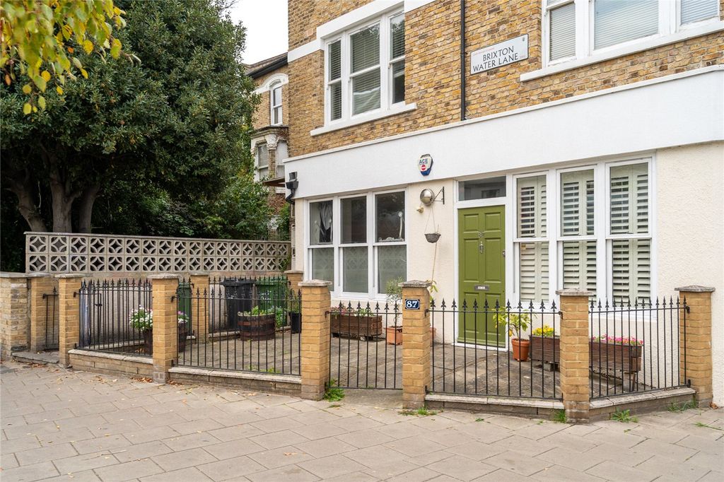 Property photo 1 of 11 Picture No. 05