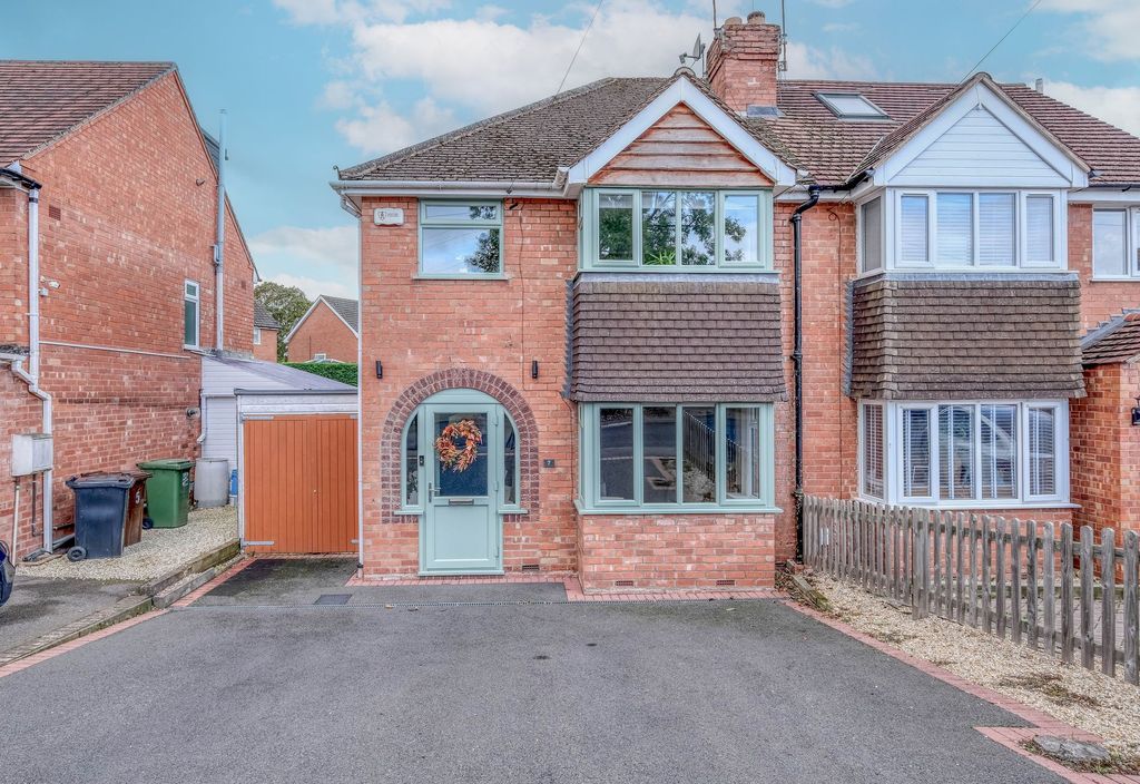 Property photo 1 of 22