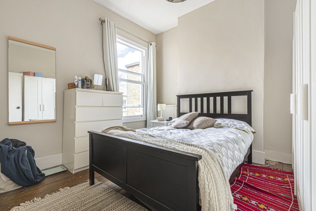 Property photo 3 of 7 671600  (5)