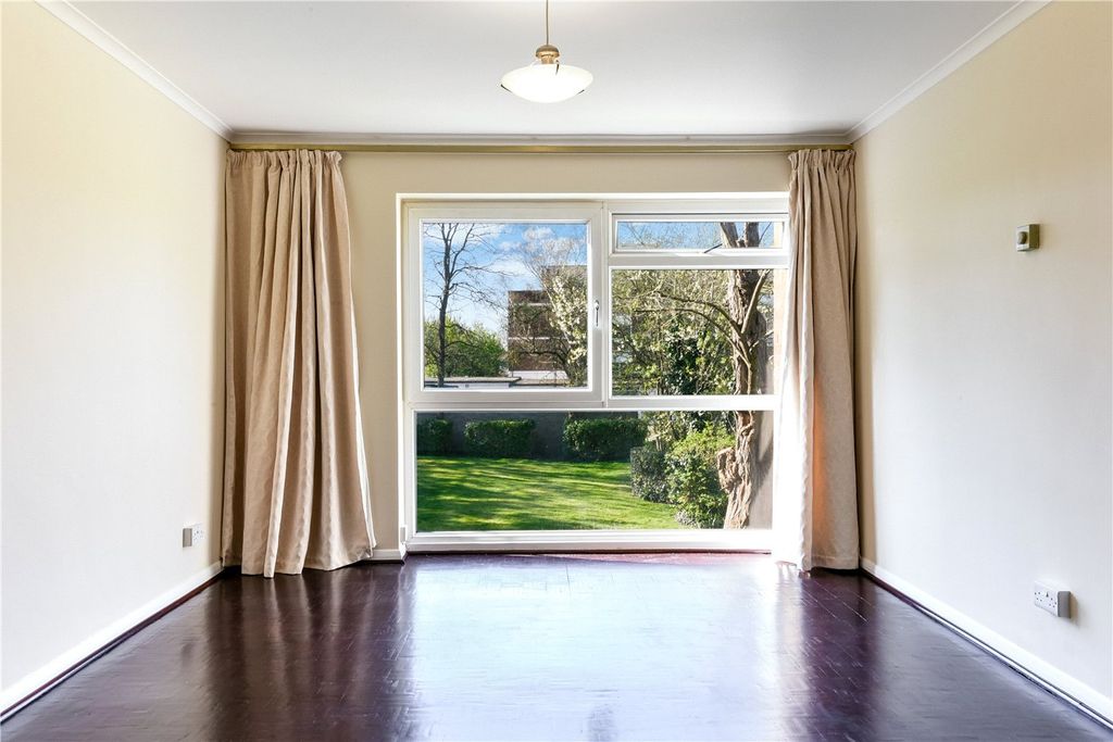 Property photo 1 of 11 Picture No. 14
