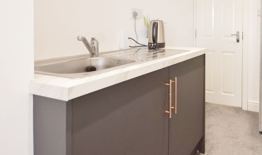 Property photo 2 of 3