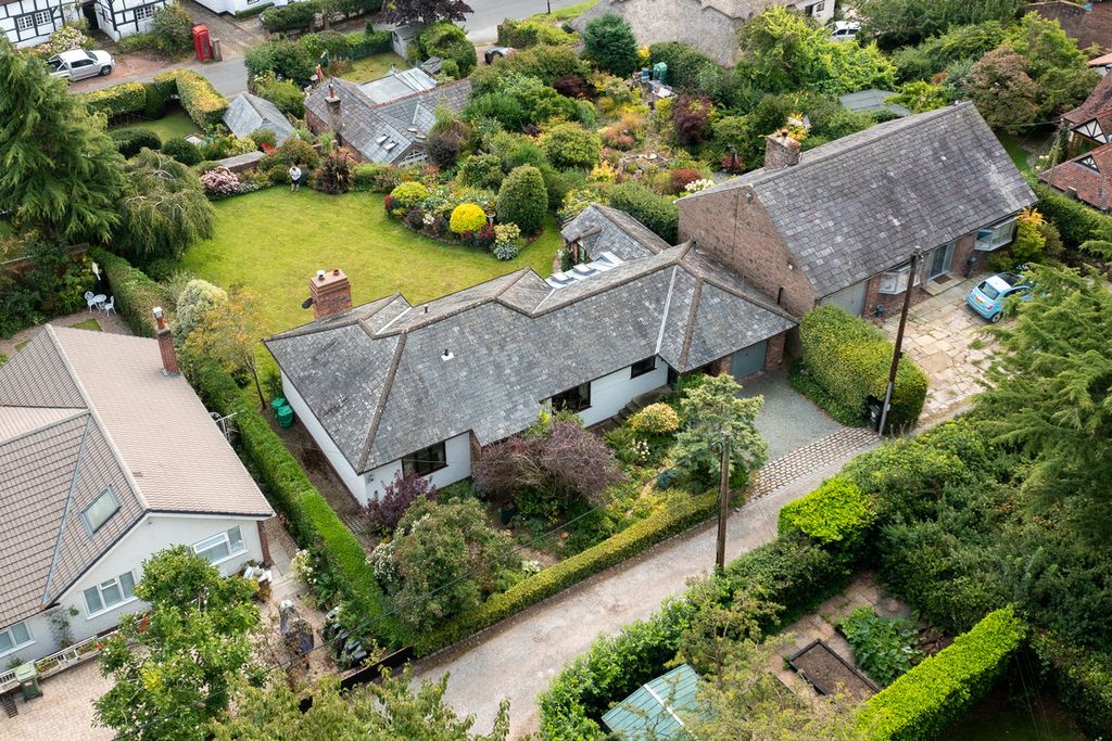 Property photo 1 of 28