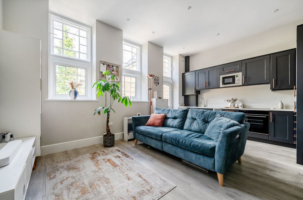 Property photo 2 of 27 1442054-32-69Dcff...