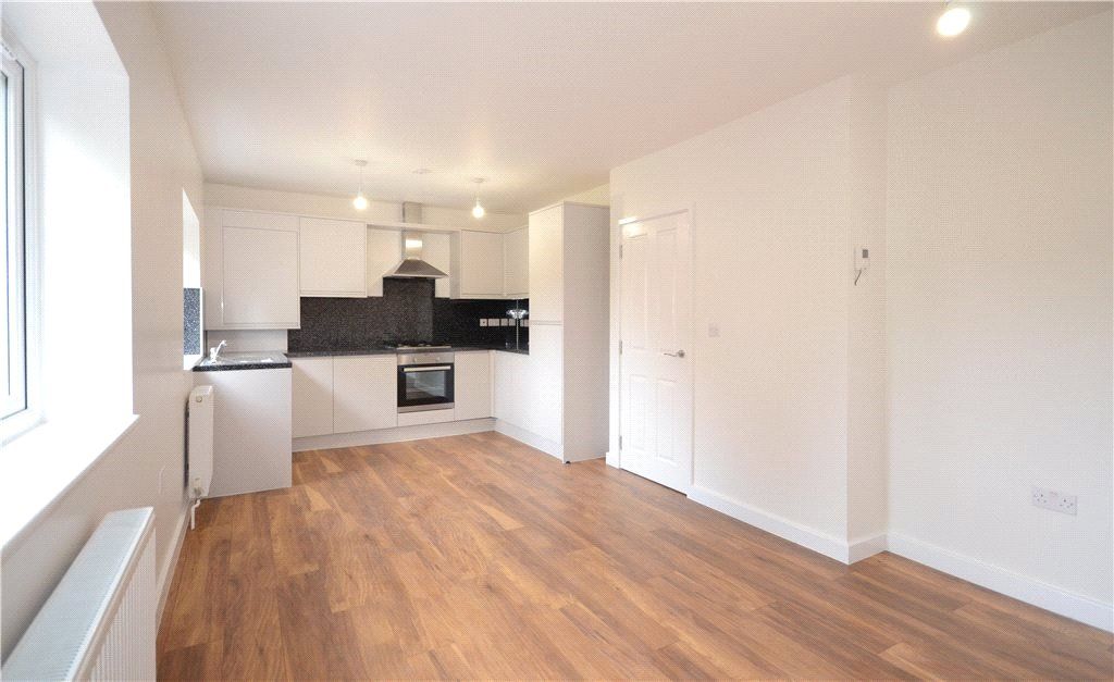 Property photo 2 of 5 Picture No. 14