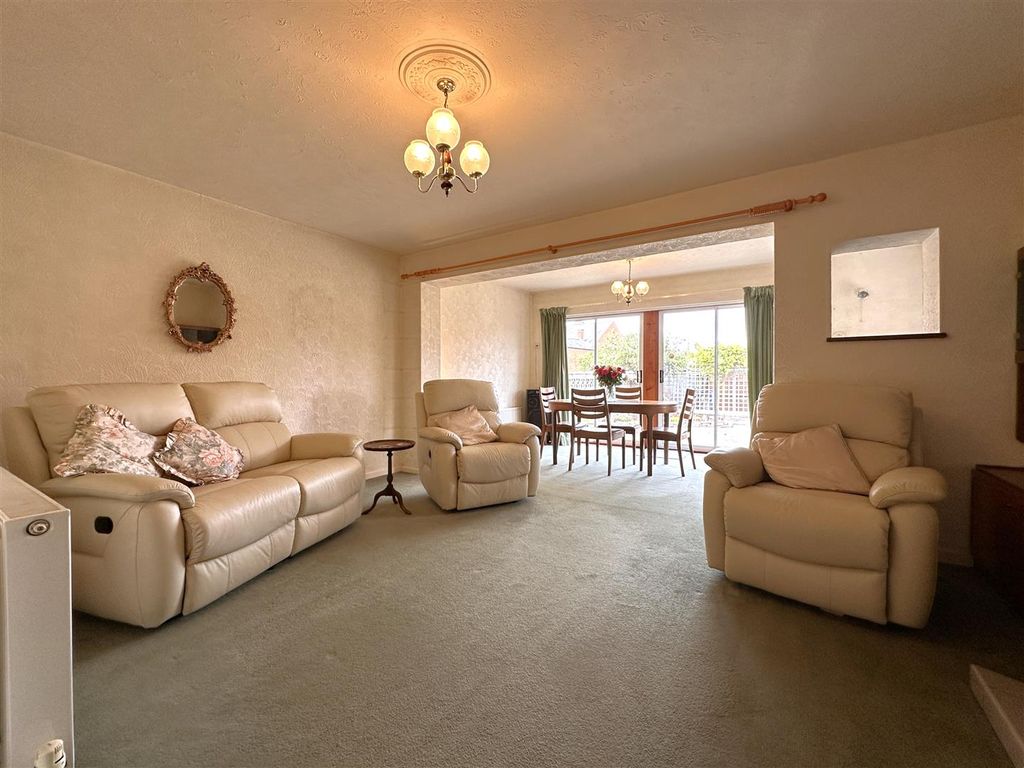 Property photo 2 of 24 Generous Living Room 043