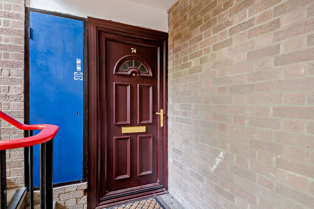 Property photo 2 of 16 Photo 1