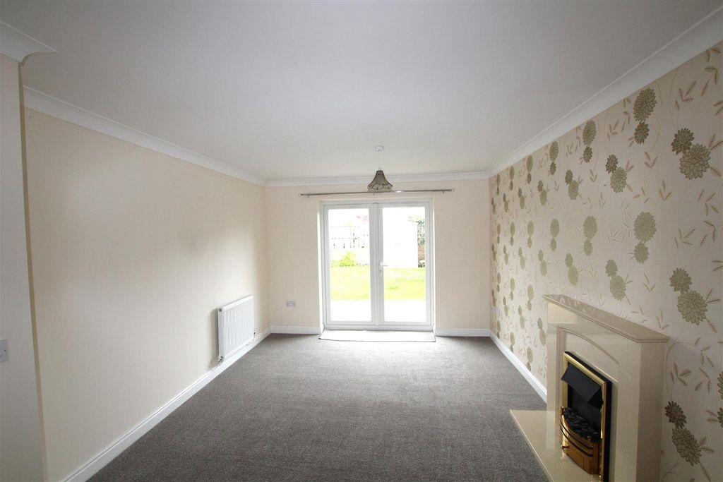 Property photo 3 of 7 3.Jpg