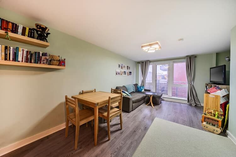 Property photo 3 of 15