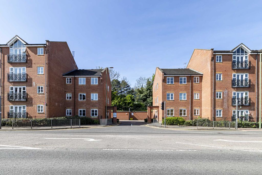 Property photo 1 of 11 Photo