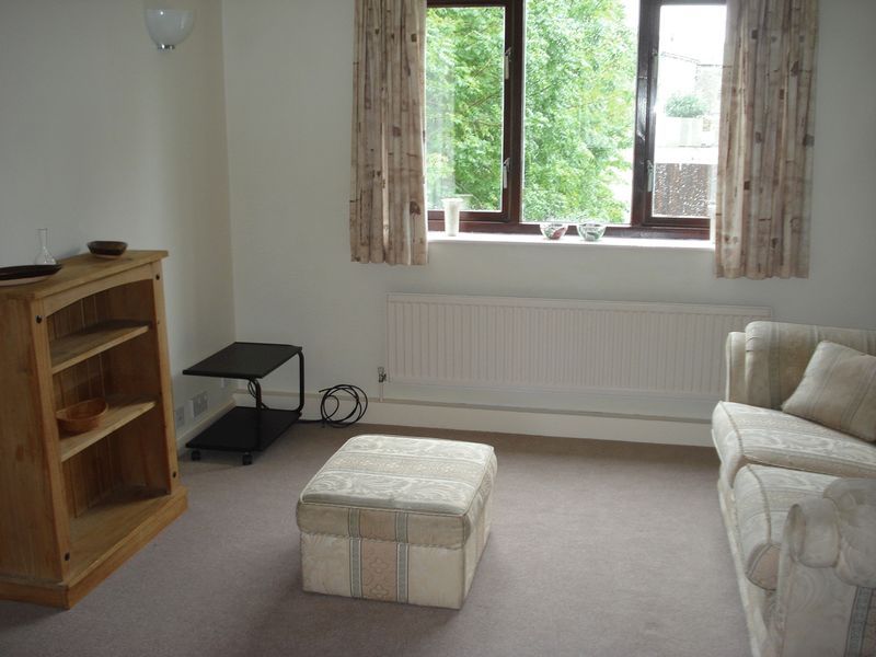 Property photo 2 of 5 Photo 2