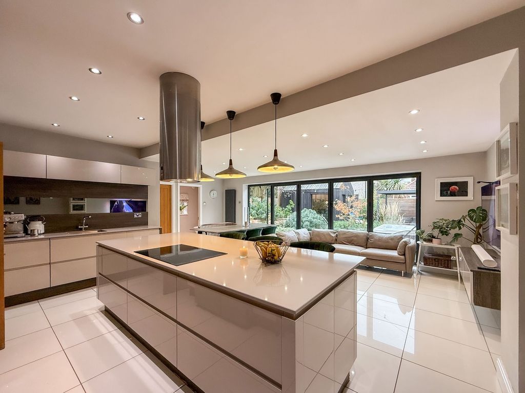 Property photo 2 of 15 Dining Kitchen/Family Room