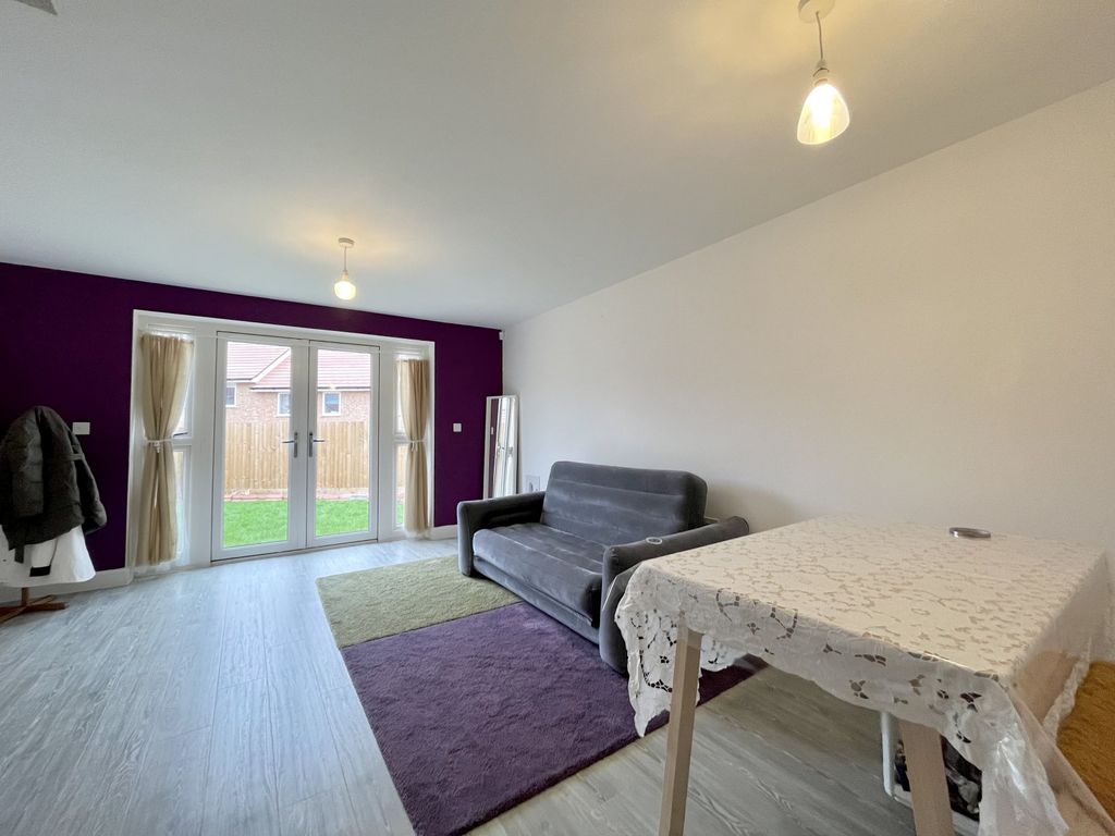 Property photo 3 of 14 Picture No. 06