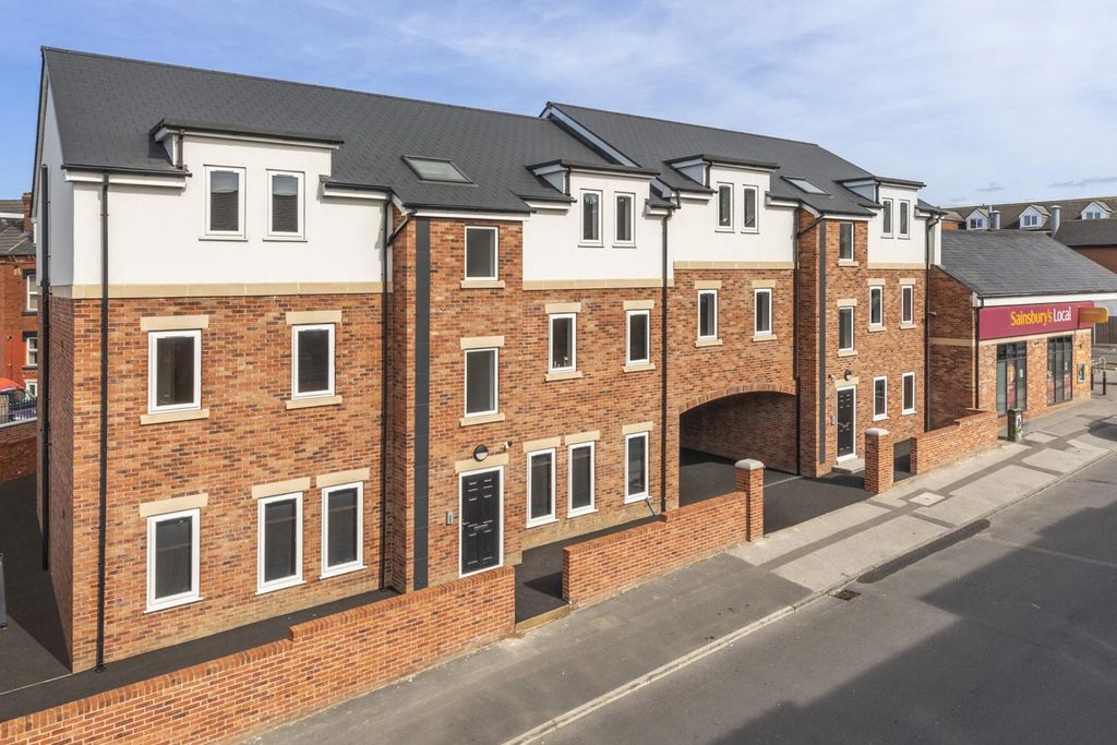 Property photo 2 of 11 Property Photo