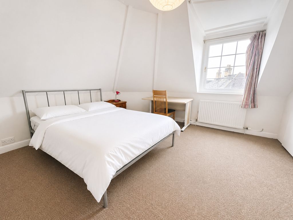 Property photo 2 of 12 Picture No. 65