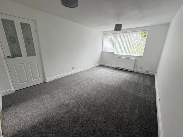 Property photo 3 of 9 Image001