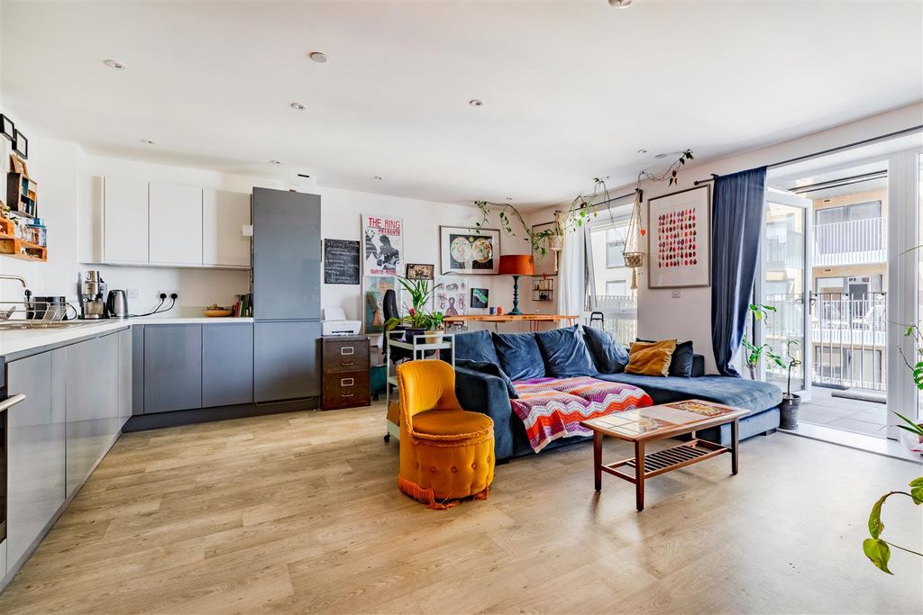 Property photo 2 of 11 Open Plan Living