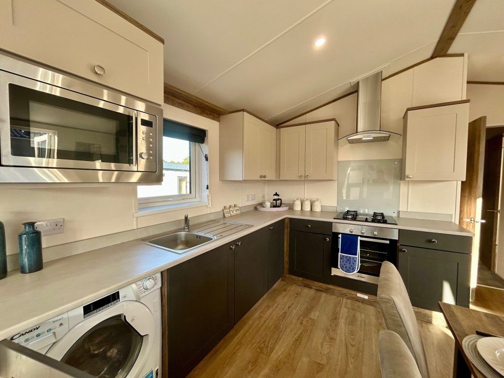 Property photo 2 of 10 Willerby Malton Elite 2025 Car0063301 95944884.Jpeg