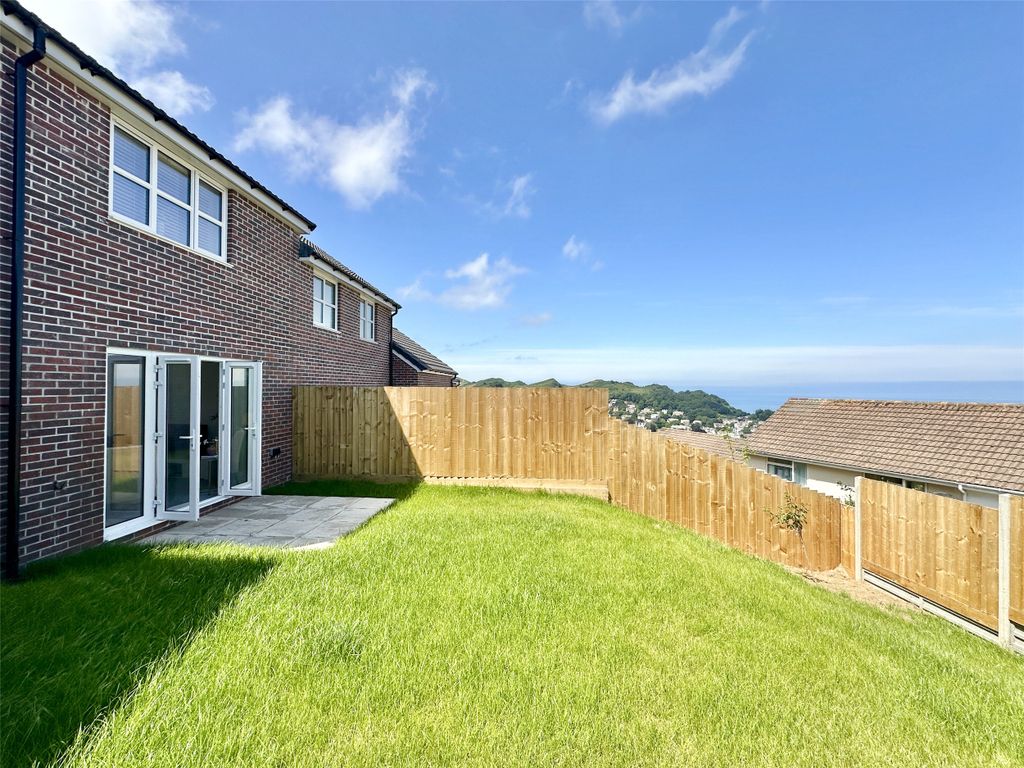 Property photo 2 of 21 Picture No. 22