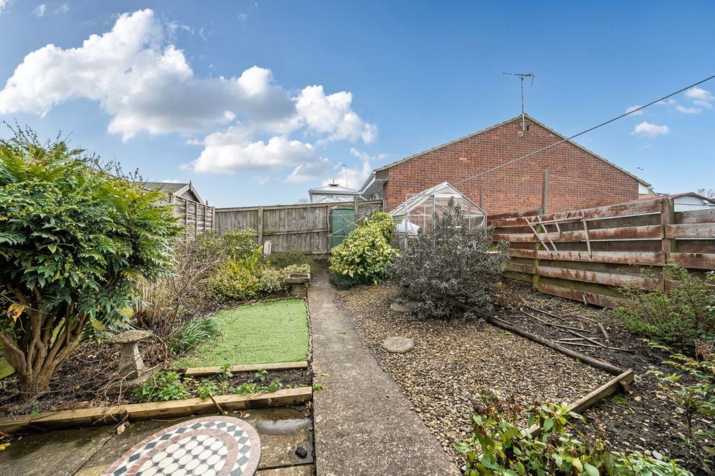 Property photo 2 of 9 1431719169Bbac6770197