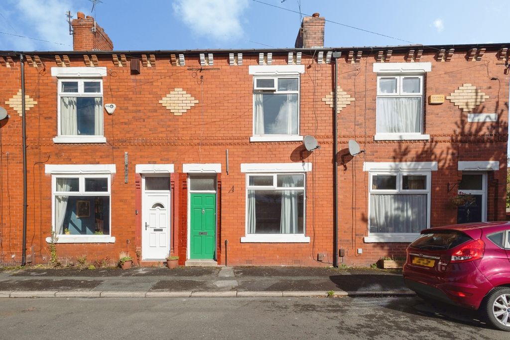 Property photo 1 of 21 Pbox-Img.Jpg