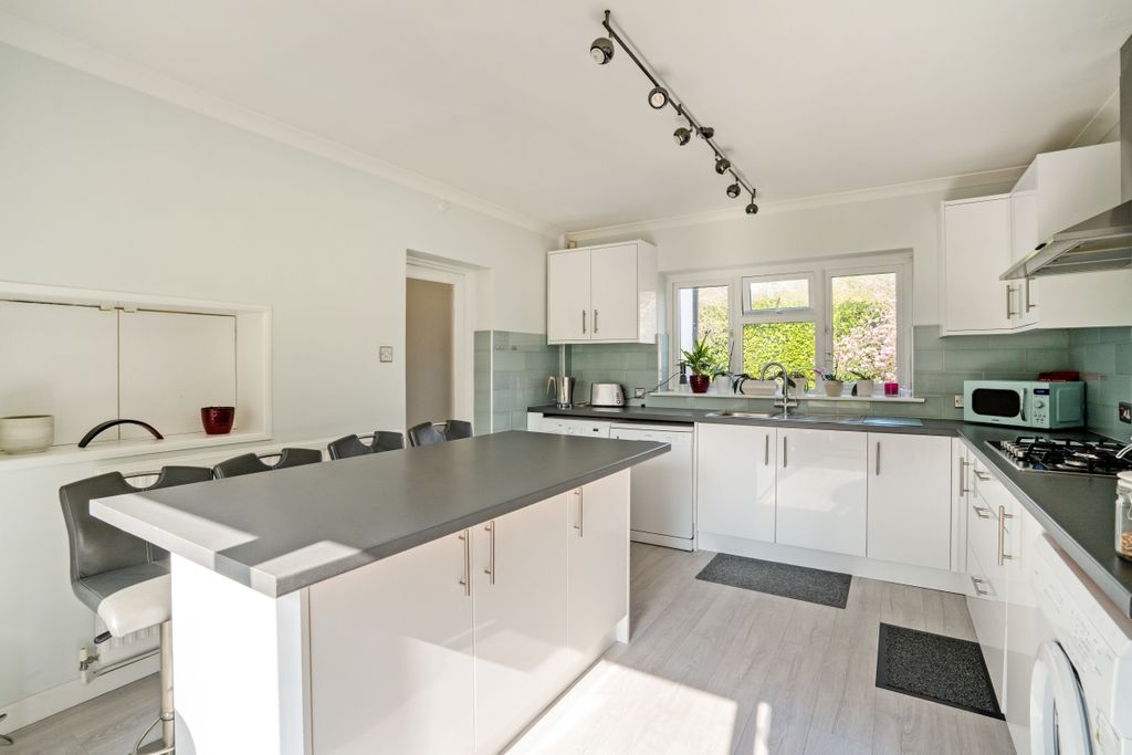 Property photo 3 of 23 Windrush 295858 -...