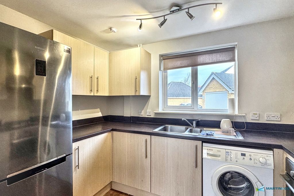 Property photo 2 of 8 Img_3423