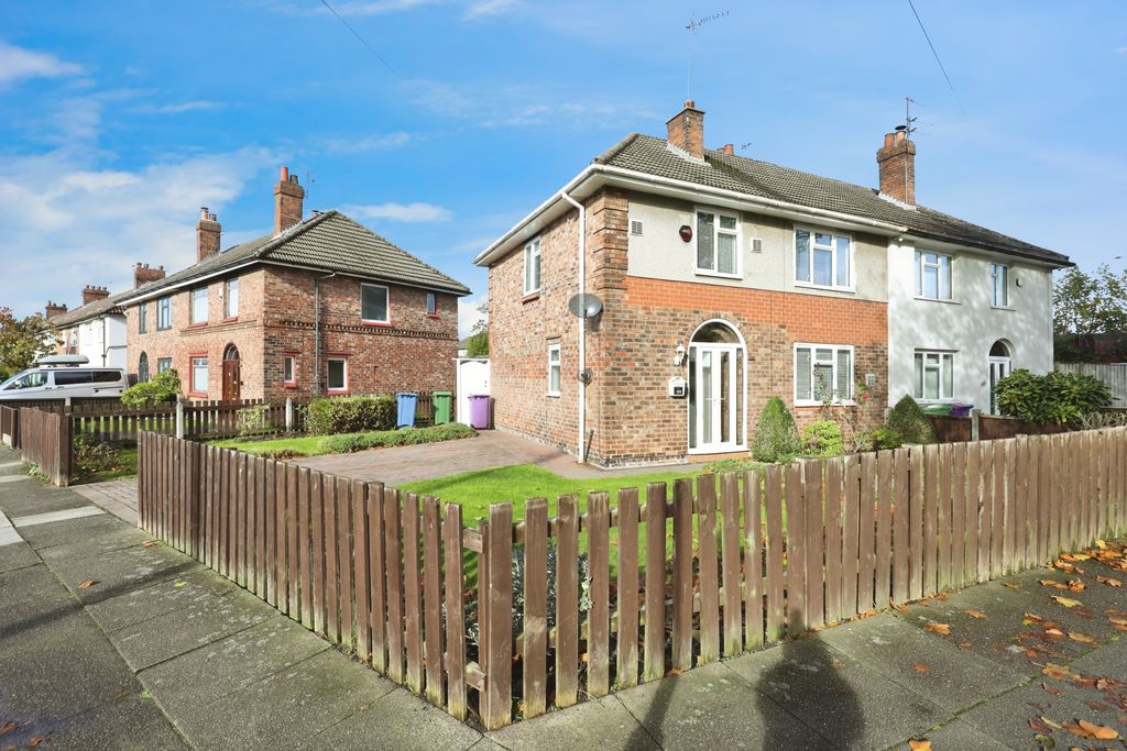 Property photo 1 of 15