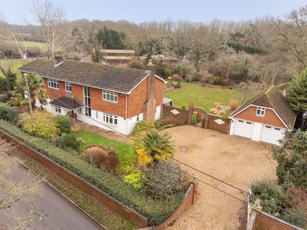 Property photo 1 of 37