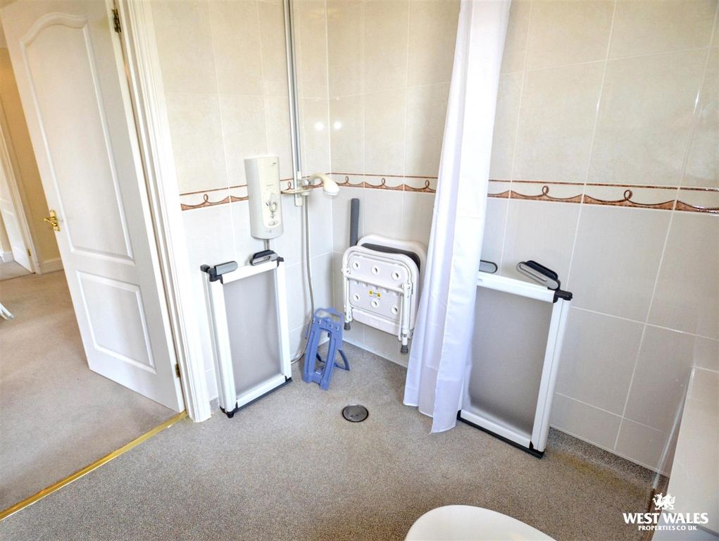 Additional image 21 of 3 bed detached bungalow for saleSkomer Drive, Milford Haven SA73