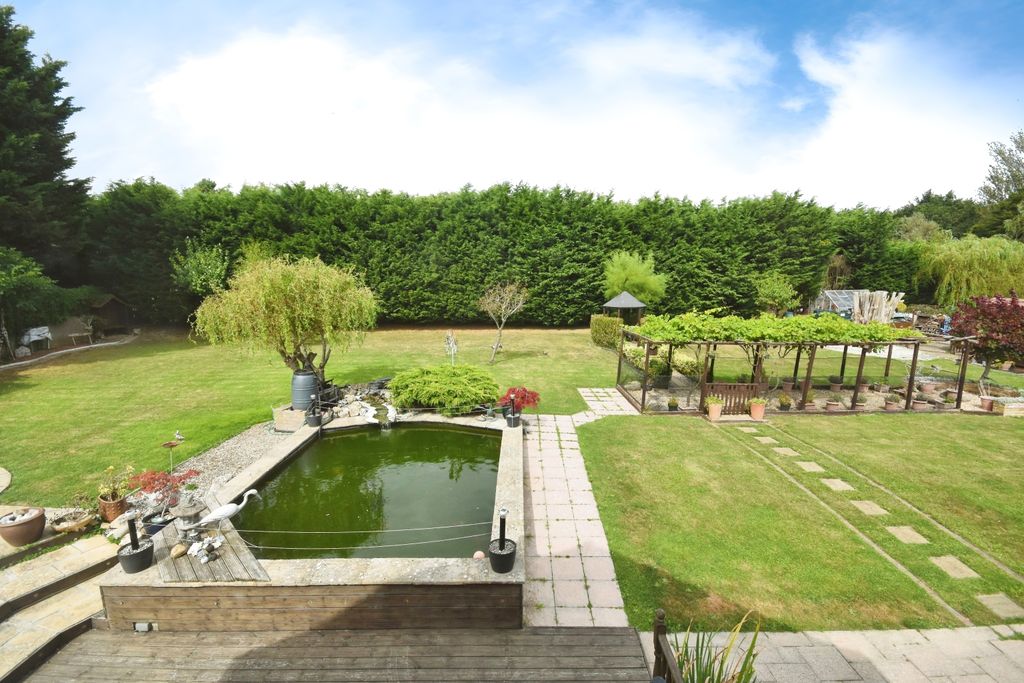 Property photo 2 of 20 Rear Garden