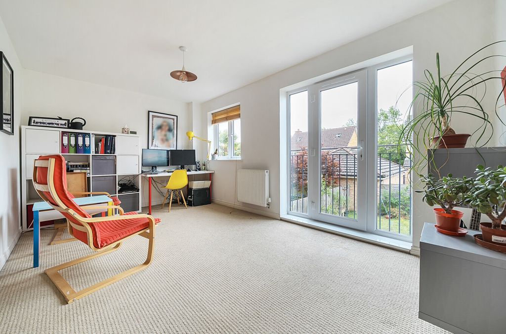 Property photo 3 of 13 1335395-20-6894A7...