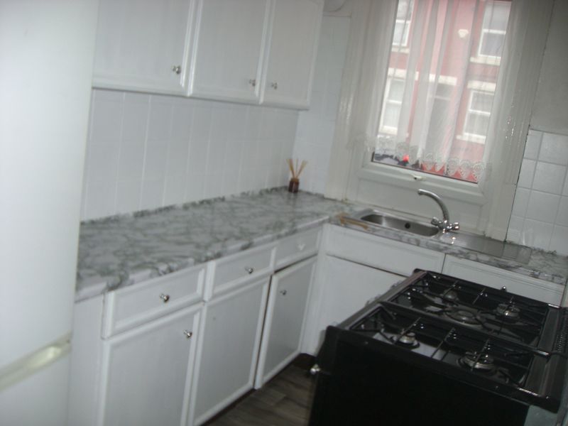 Property photo 3 of 6 Photo 6