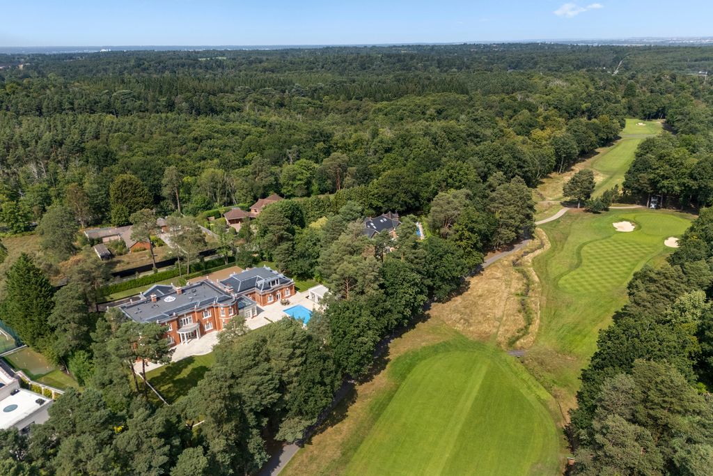 Property photo 3 of 30