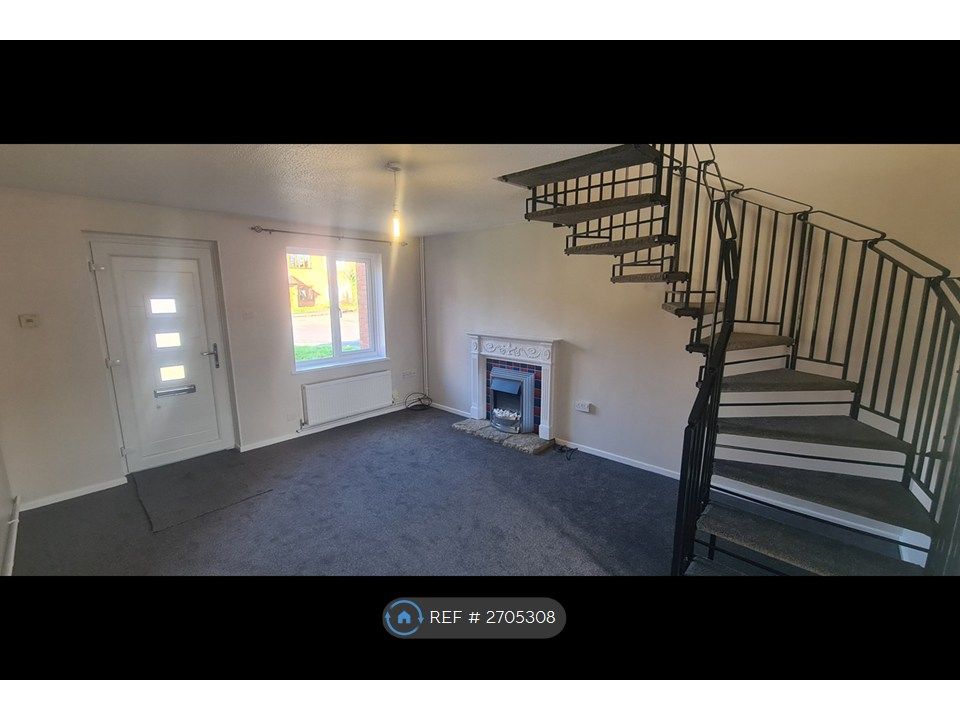 Property photo 2 of 16 Lounge