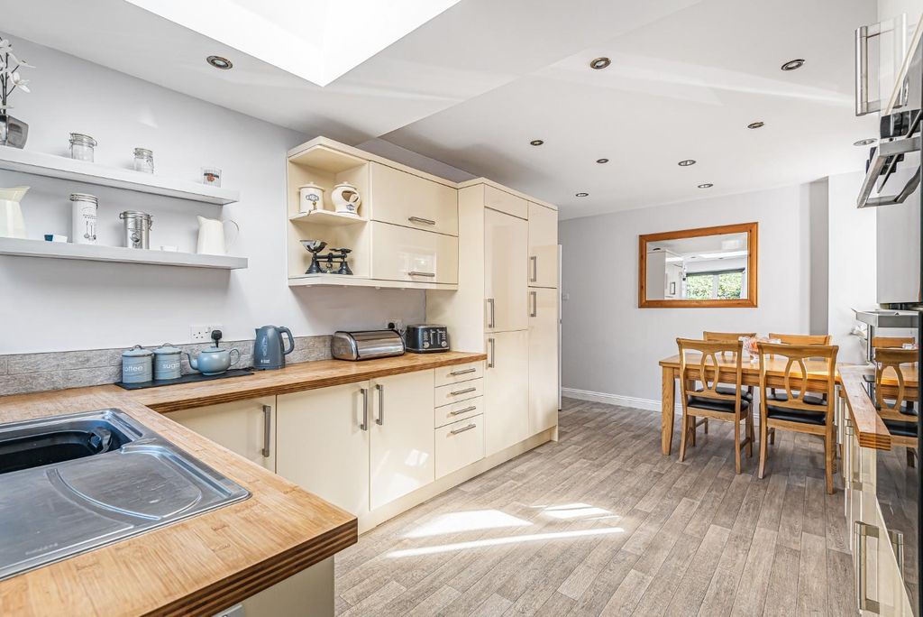 Property photo 3 of 19 903637 (14).Jpg