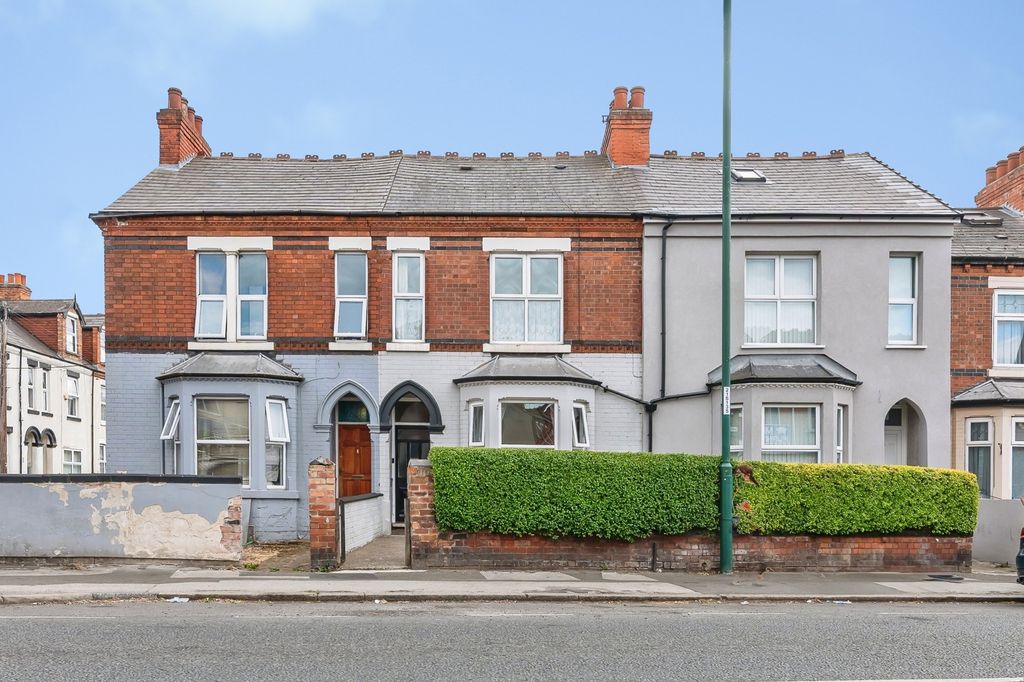 Property photo 1 of 18 Pbox-Img.Jpg
