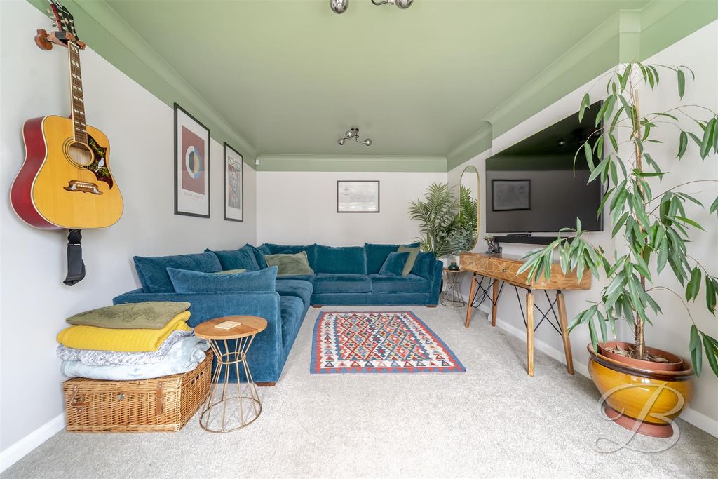 Property photo 3 of 32 Ccltd-2.Jpg
