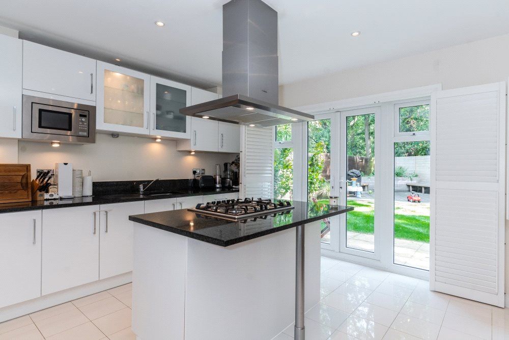 Property photo 1 of 15 Kitchen