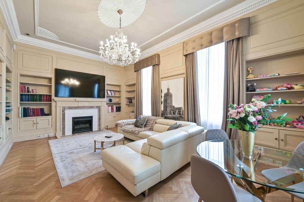 Additional image 7 of 9 bed detached house to rentHadley Green Road, Hadley Wood, Barnet EN5