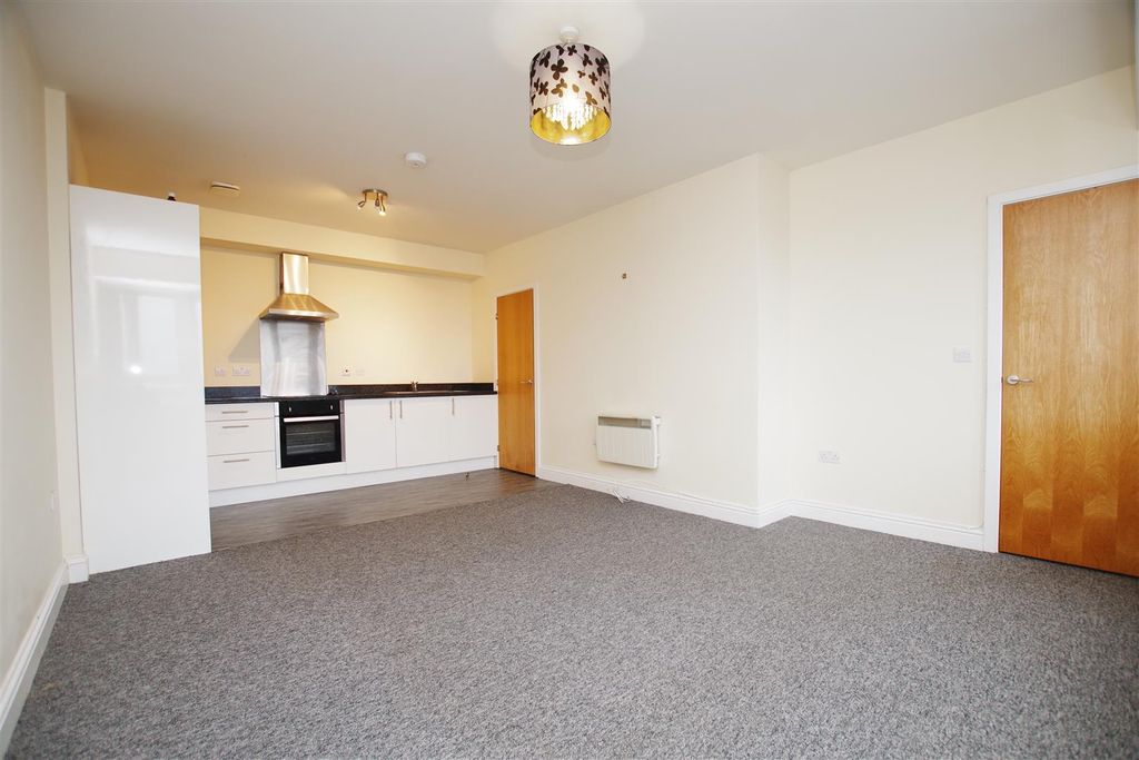 Property photo 2 of 10 Lounge/Diner