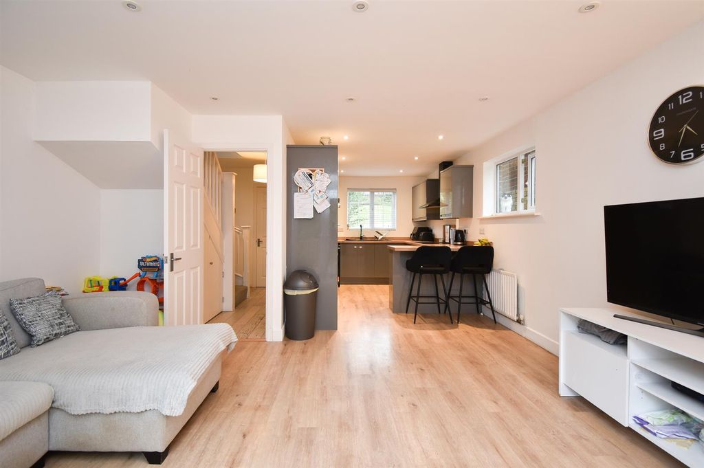 Property photo 1 of 22 Open Plan Living