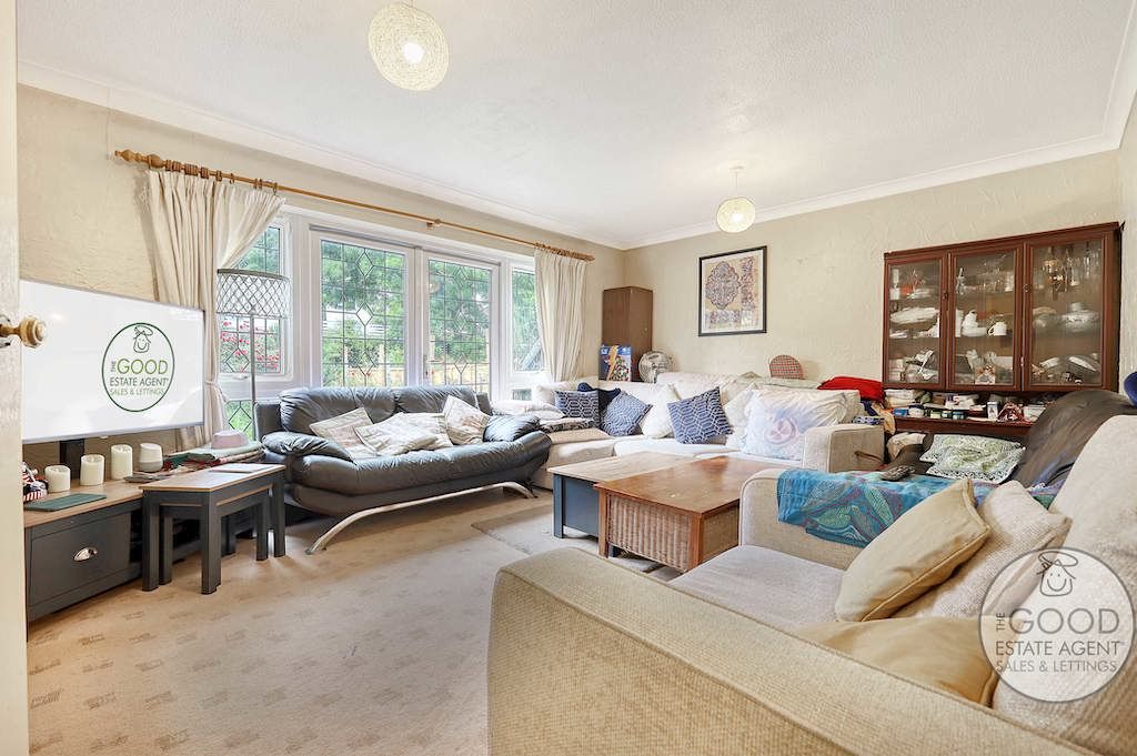 Property photo 2 of 12