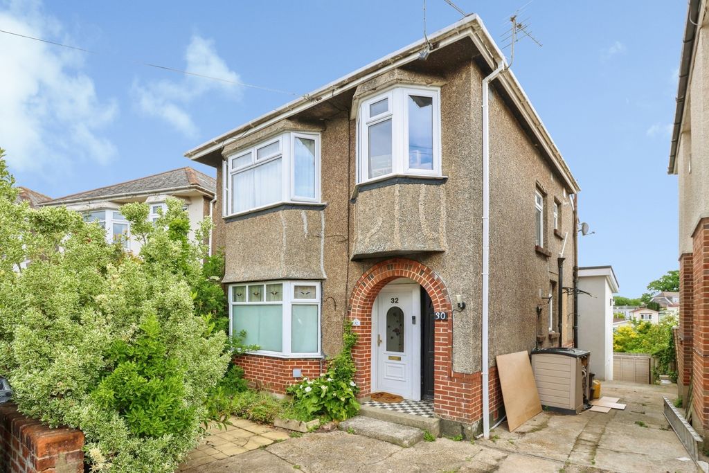 Property photo 1 of 17 Pbox-Img.Jpg