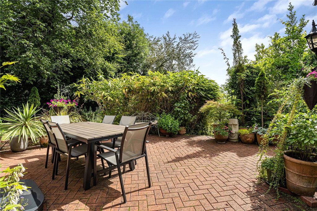 Property photo 2 of 16 Patio