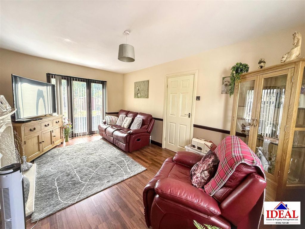 Property photo 3 of 18 Image00011.Jpg