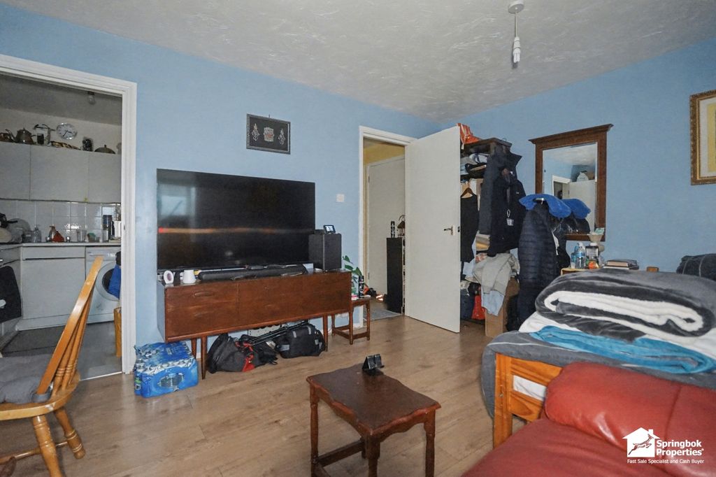 Property photo 2 of 9 Image 1