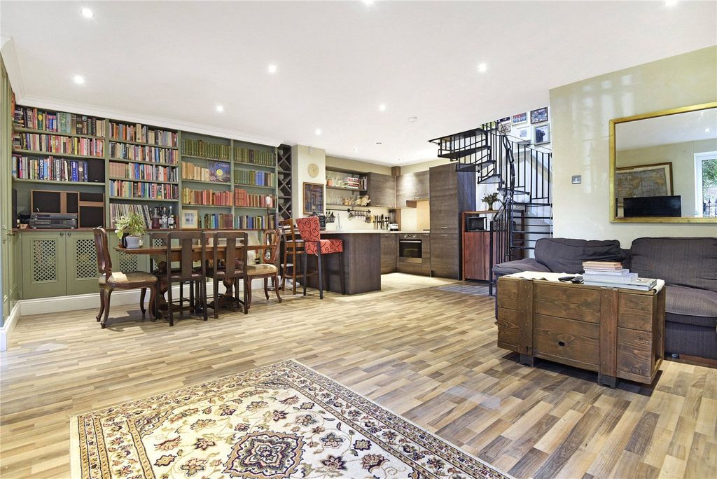 Property photo 1 of 19 Reception Room