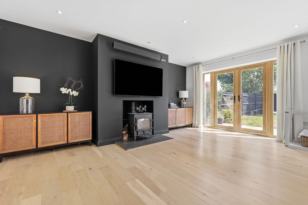 Property photo 3 of 25 Floorplan